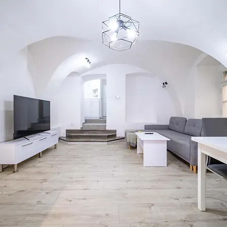 St Elizabeth Apartment, Old Town *