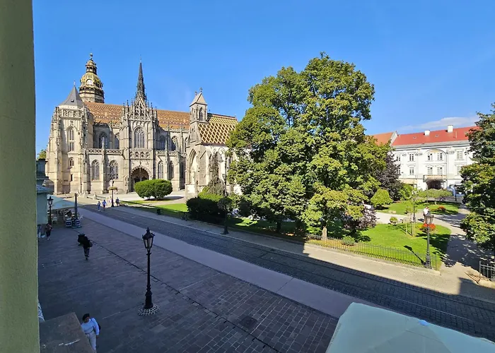 St Elizabeth Apartment, Old Town Апартаменты *